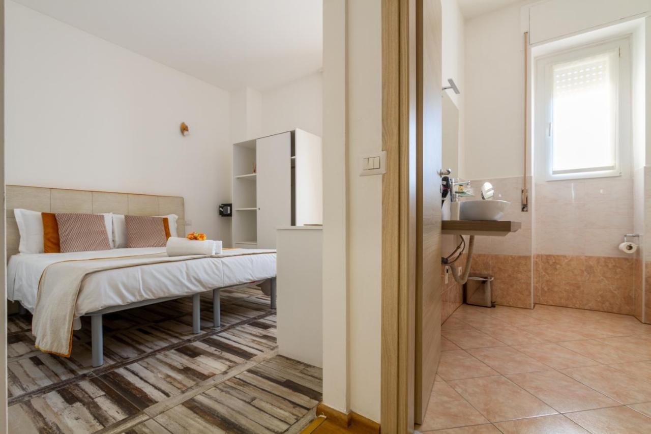 B&B Home Flowers Milano Eksteriør bilde